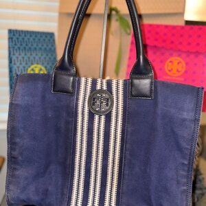 Tory Burch “Ella” Navy and Black Women's Bag (with issues!)TODAY ONLY PRICE!!!